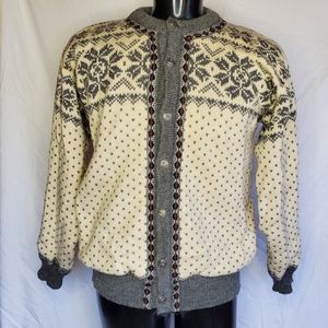 Dale of Norway 100% Pure New Wool Sweater - 52 L